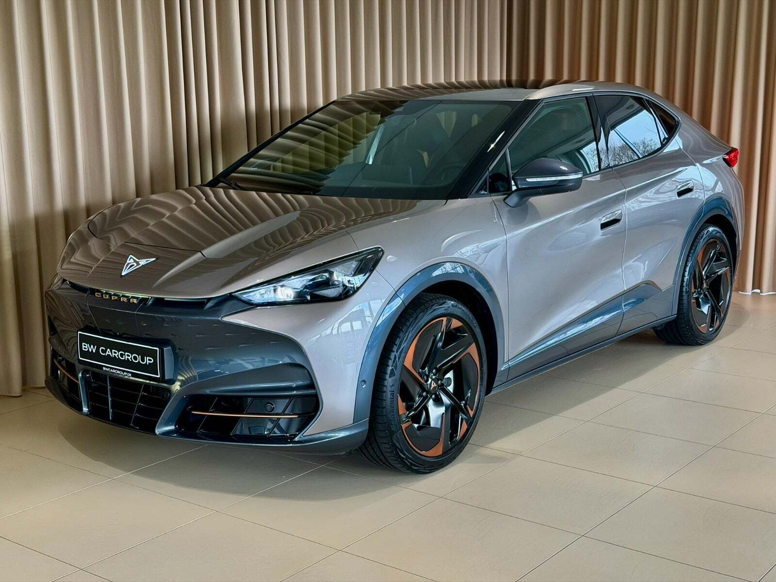 Cupra Tavascan 77 Adrenaline