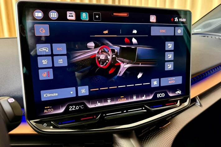 Grå Cupra Tavascan fra 2025