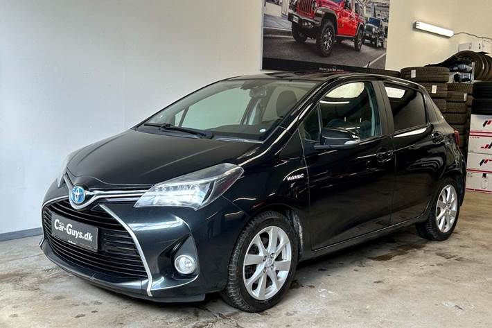 undefined Toyota Yaris fra 2015