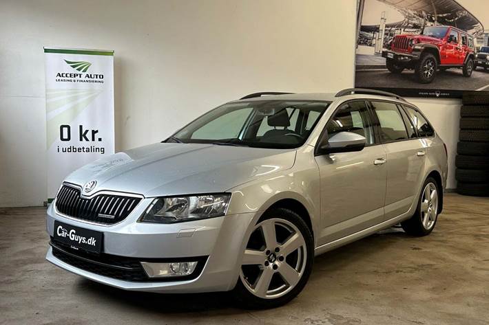 undefined Skoda Octavia fra 2015 set udefra