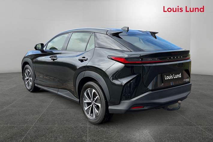 Sort Lexus RZ fra 2024