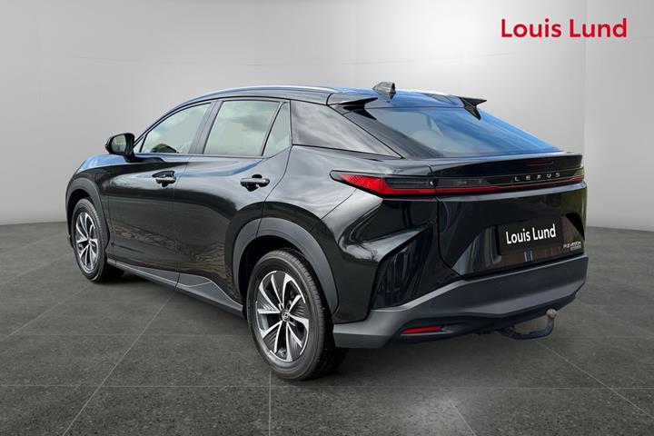 Sort Lexus RZ fra 2024