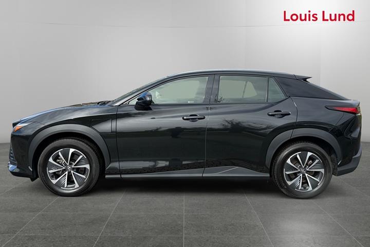 Sort Lexus RZ fra 2024