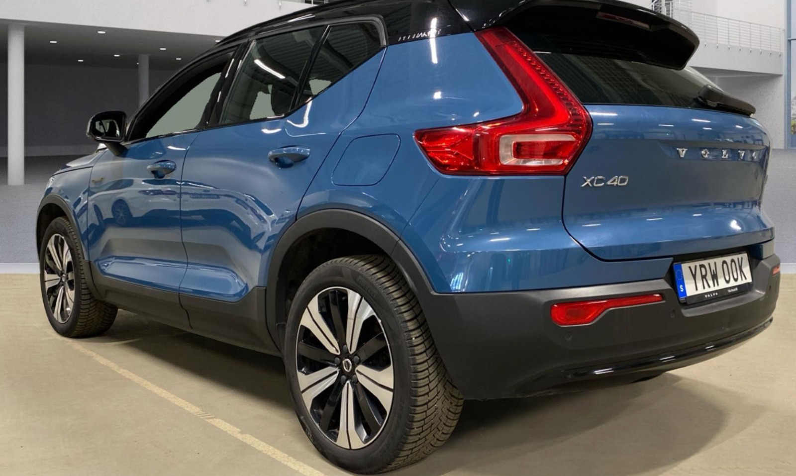 Volvo XC40 P6 ReCharge Core