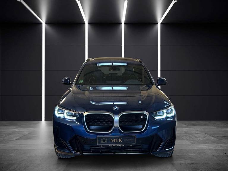 BMW iX3 Charged M-Sport