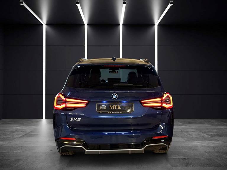 BMW iX3 Charged M-Sport