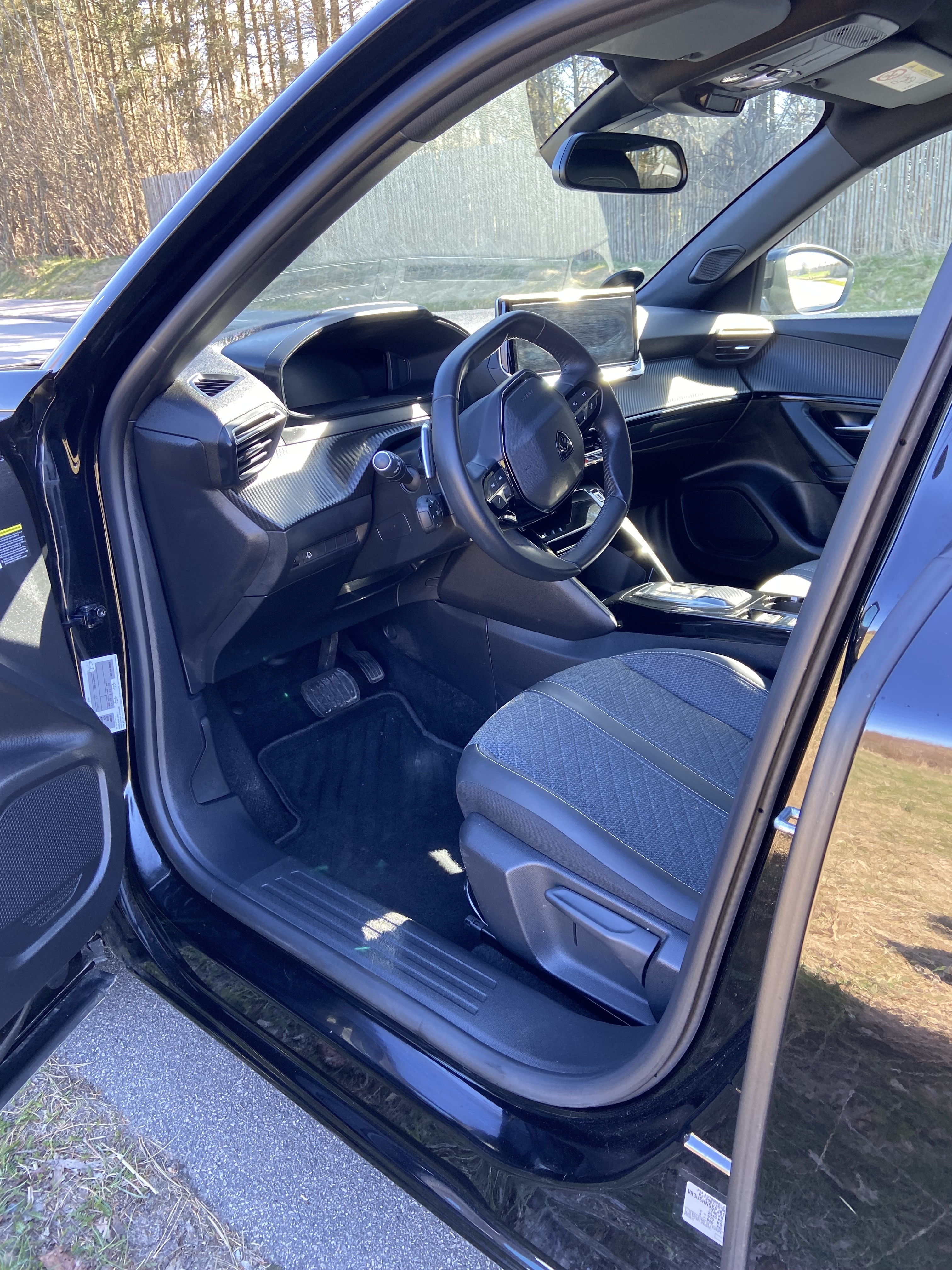 Peugeot 2008 1,2 PureTech 130  SUV EAT8