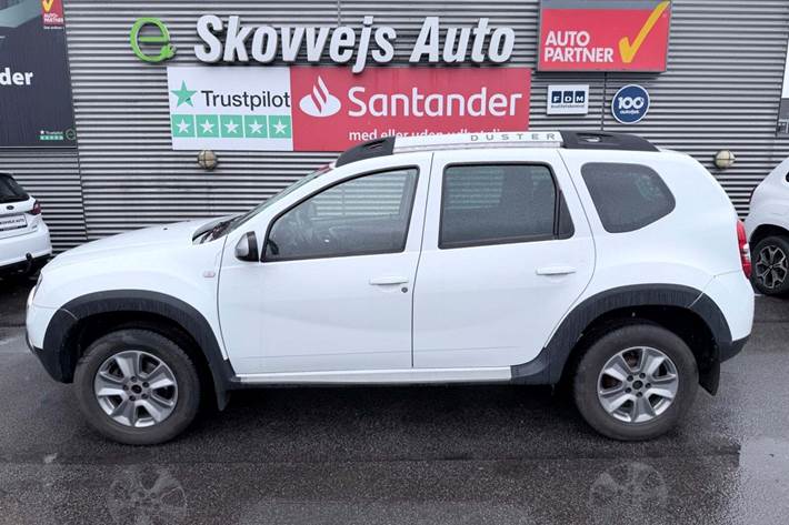 Hvid Dacia Duster fra 2016