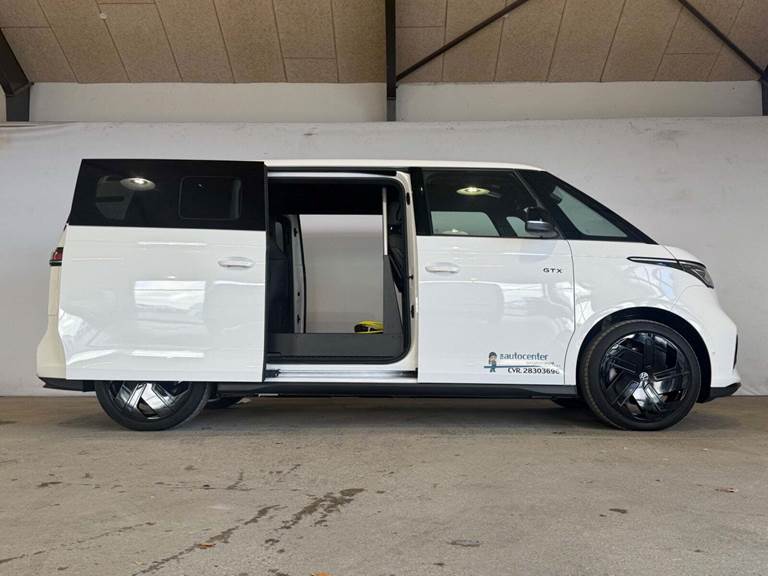 VW ID.Buzz 86 GTX 4Motion LWB Van
