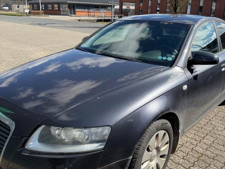 Audi A6 2,4 Multitr.