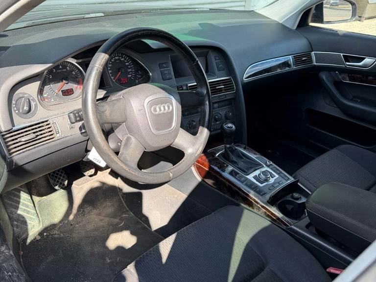 Audi A6 2,4 Multitr.