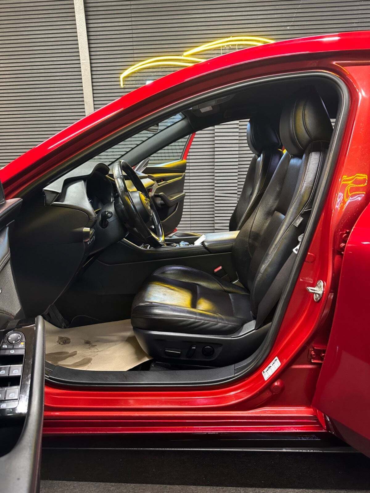 Mazda 3 2,0 SkyActiv-G 122 Cosmo