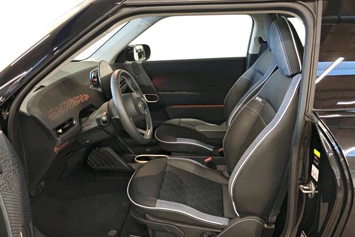 Sort Mini Cooper SE fra 2024