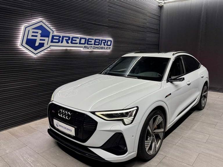 Audi e-tron 55 S-line Sportback quattro