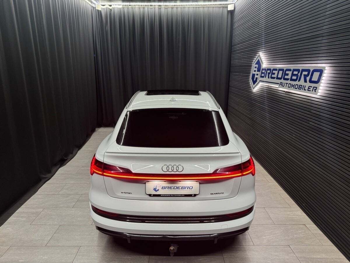 Audi e-tron 55 S-line Sportback quattro