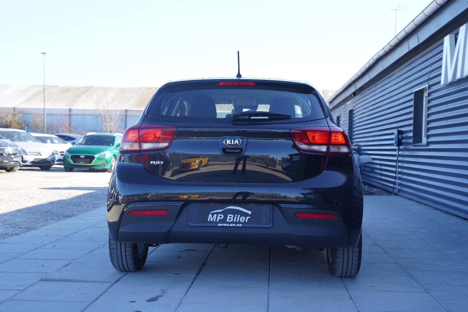 Sort Kia Rio fra 2017