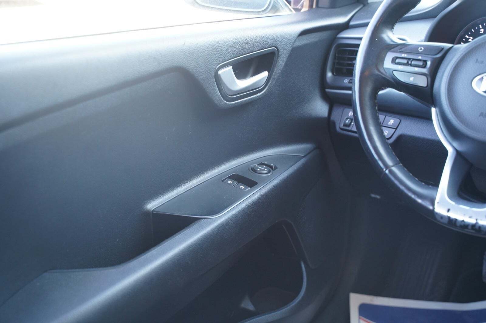 Sort Kia Rio fra 2017