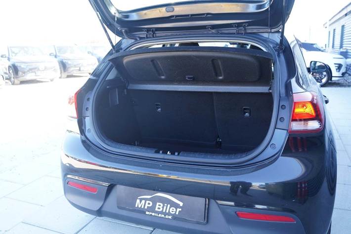 Sort Kia Rio fra 2017