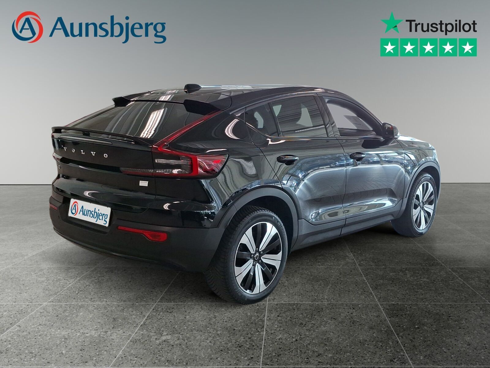 Volvo C40 P6 ReCharge Core