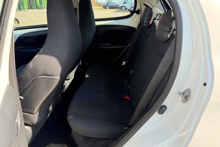 undefined Peugeot 108 fra 2014