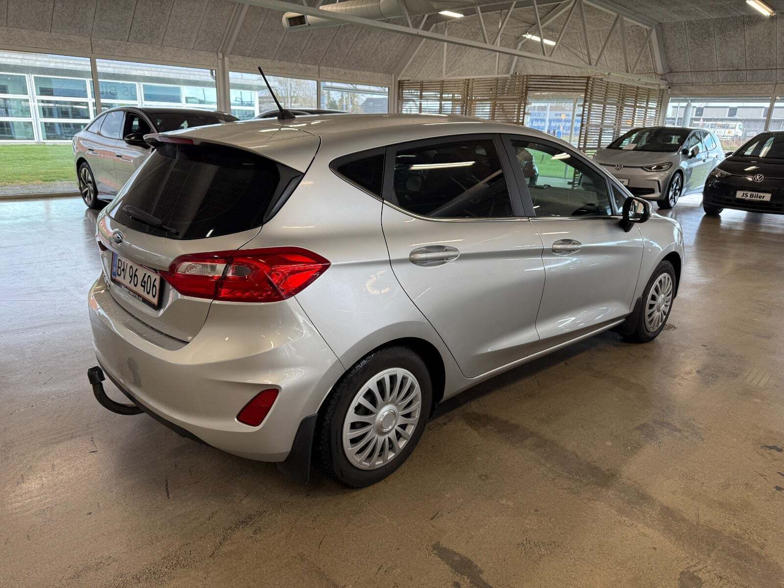 Sølv Ford Fiesta fra 2018