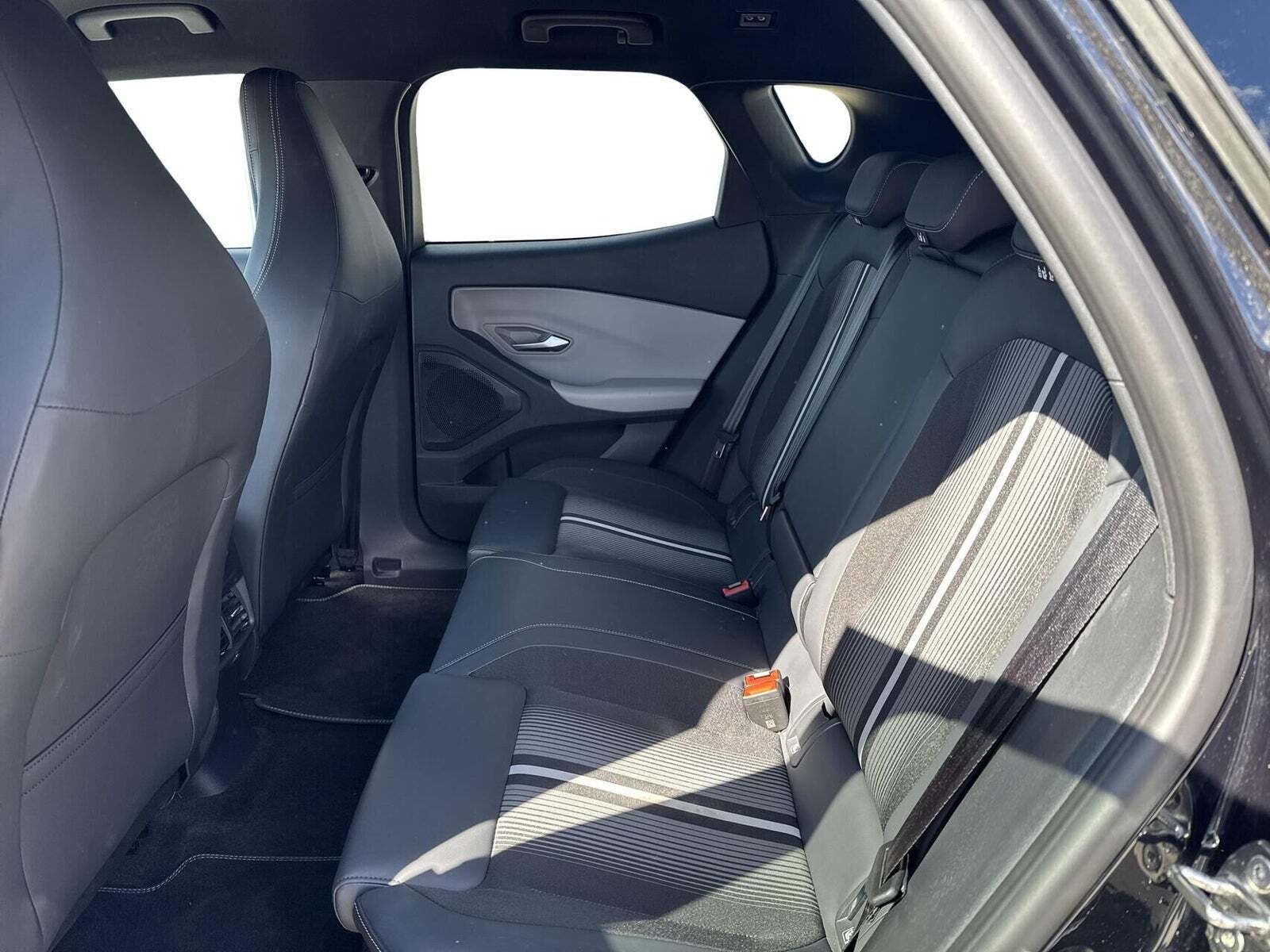 Ford Capri 77 Select Extended Range