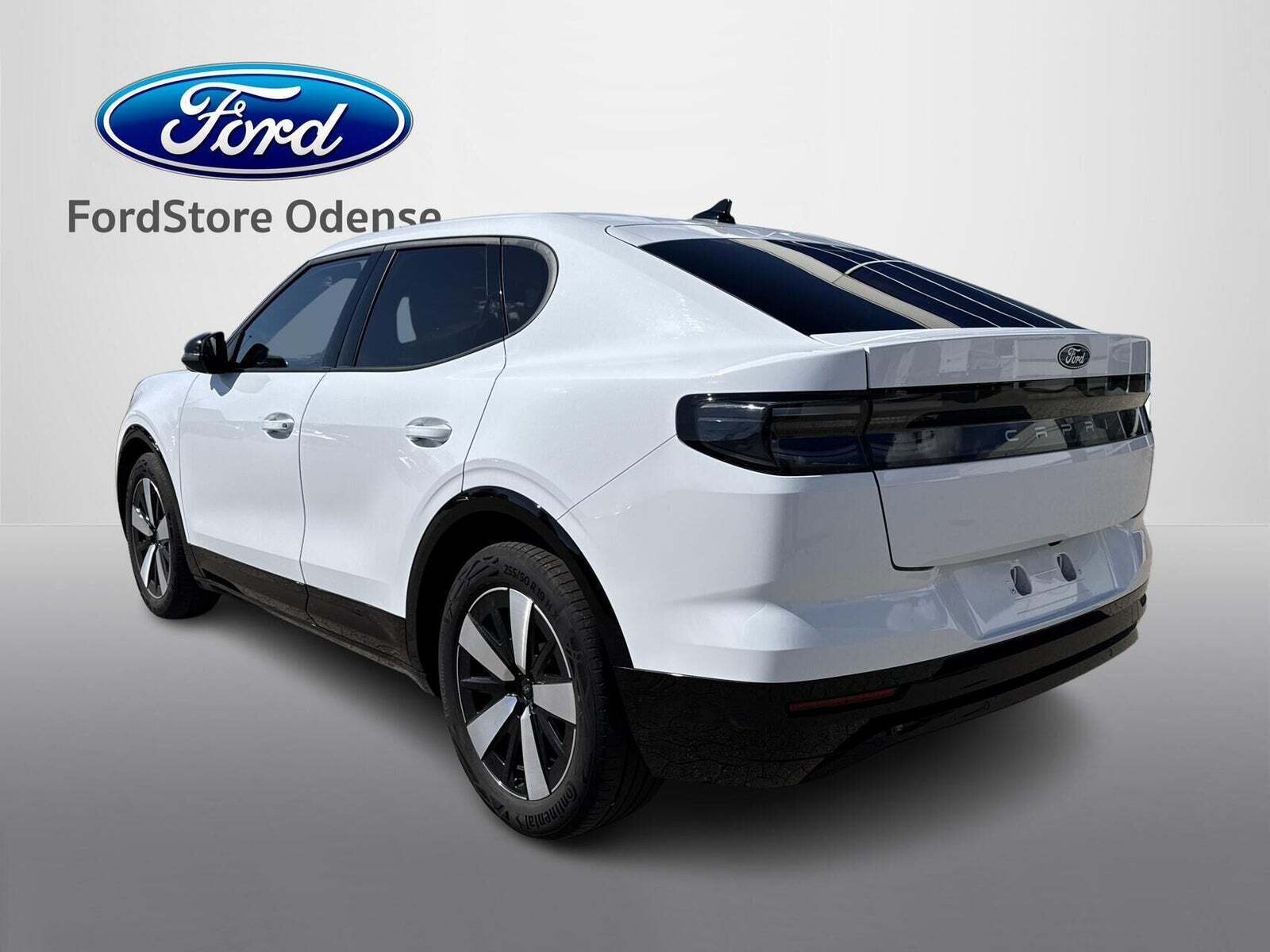 Hvid Ford Capri fra 2025