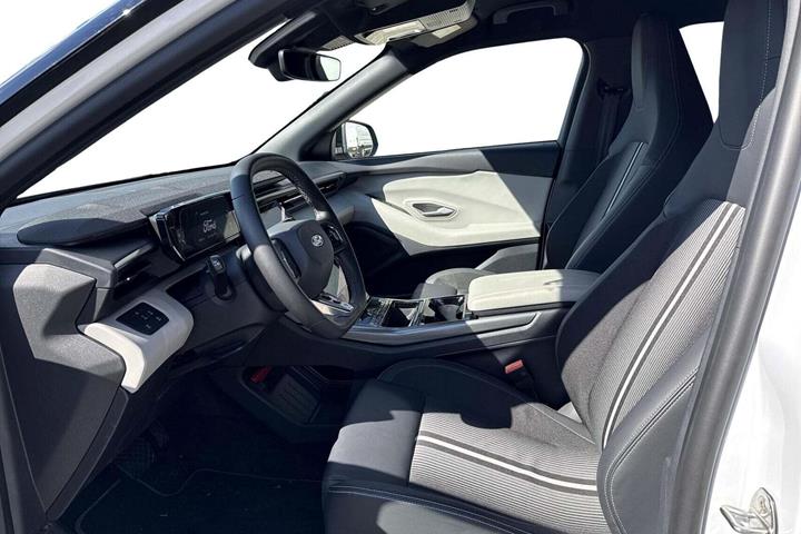 Hvid Ford Capri fra 2025