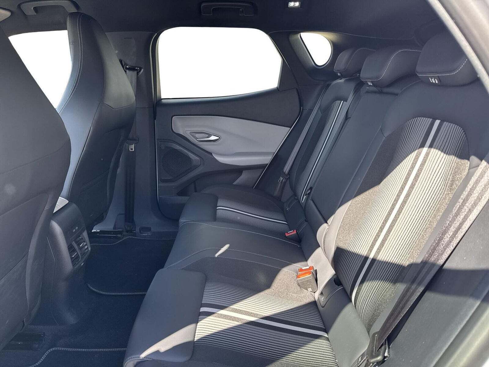 Ford Capri 77 Select Extended Range