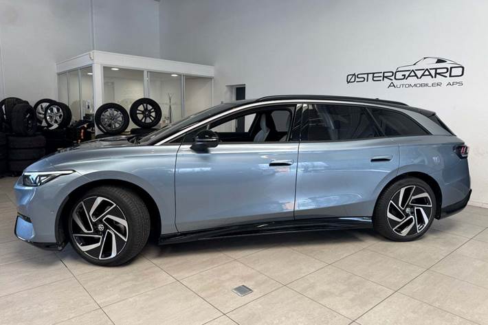 Blå VW ID.7 fra 2025