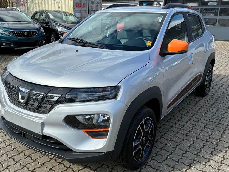 Dacia Spring Comfort+