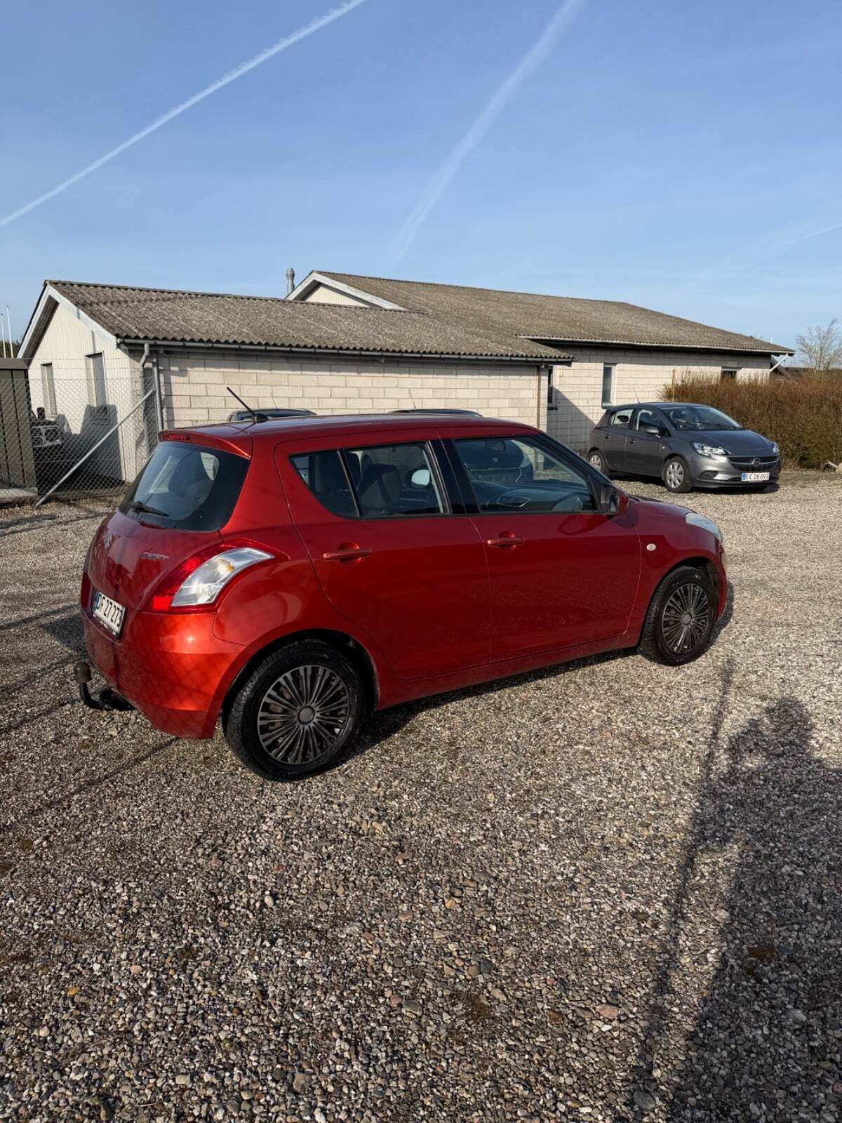 Gul Suzuki Swift fra 2011