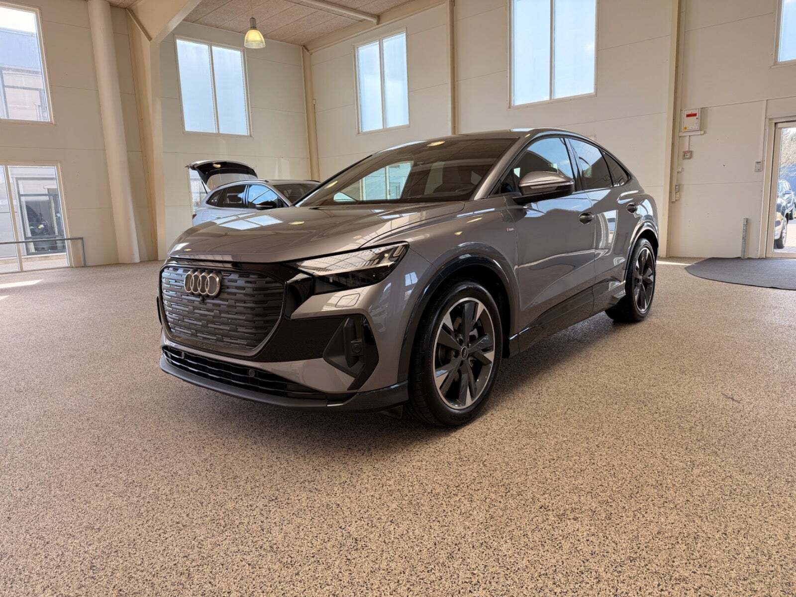 Audi Q4 e-tron 40 S-line Sportback