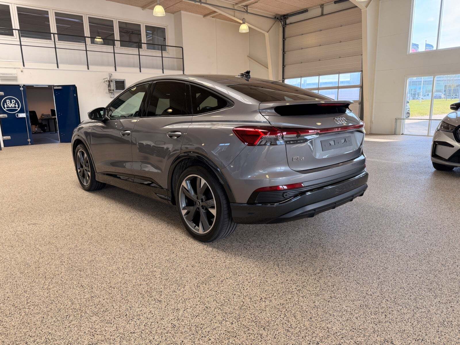 Audi Q4 e-tron 40 S-line Sportback