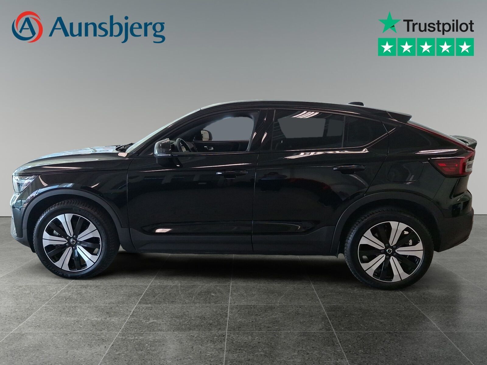 Volvo C40 P6 ReCharge Core