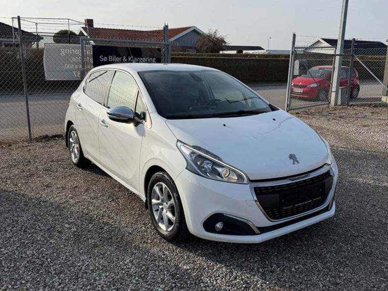 Peugeot 208 1,2 VTi 82 Allure