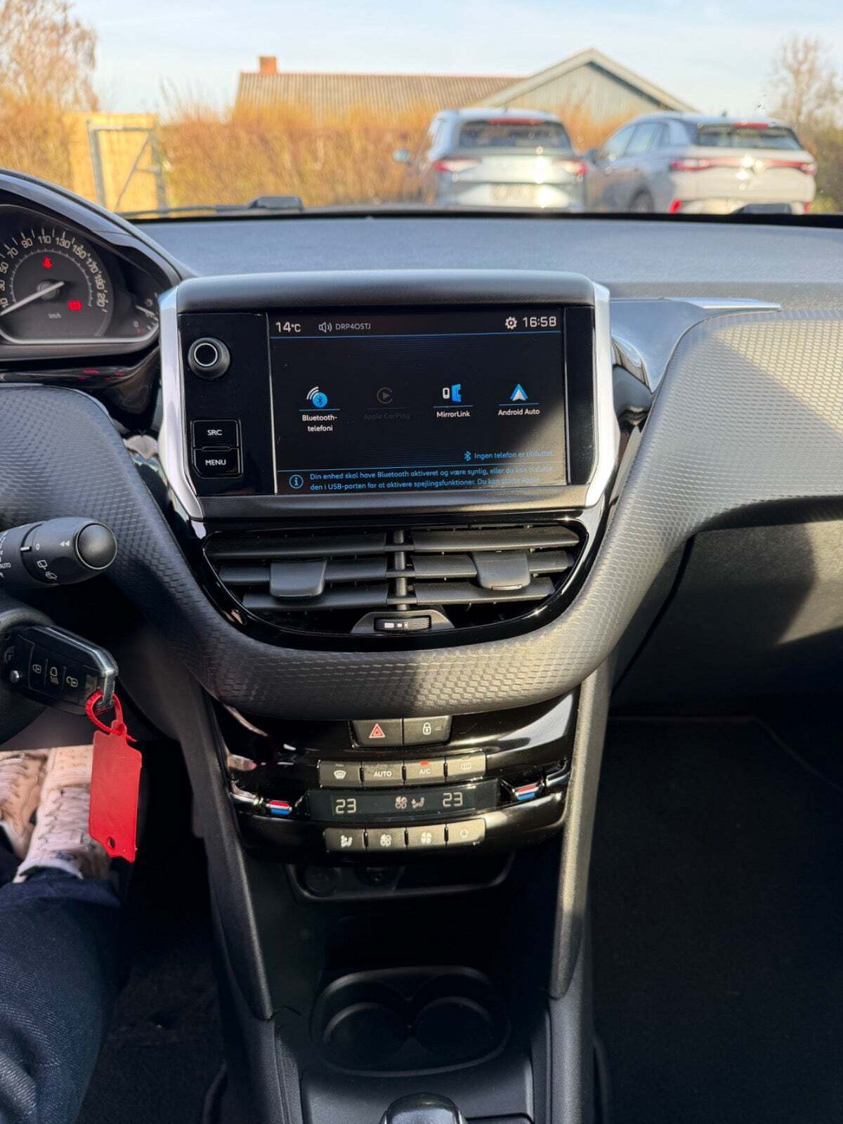 undefined Peugeot 208 fra 2017