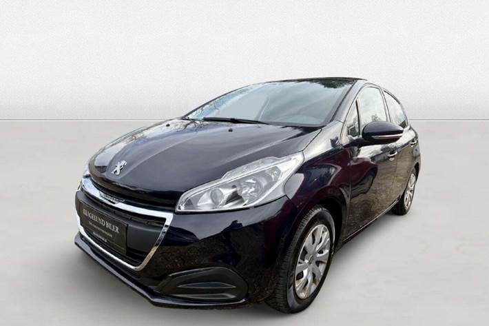 Grøn Peugeot 208 fra 2018 set udefra