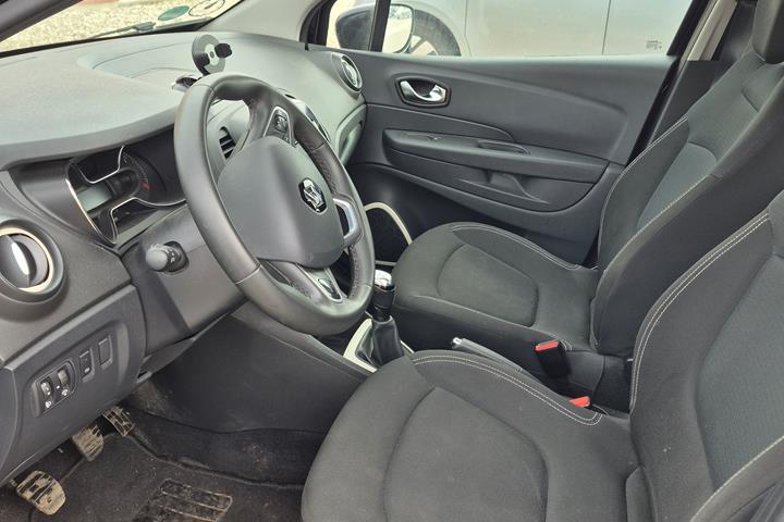 Sort Renault Captur fra 2017