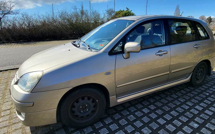 Suzuki Liana 1,6 L