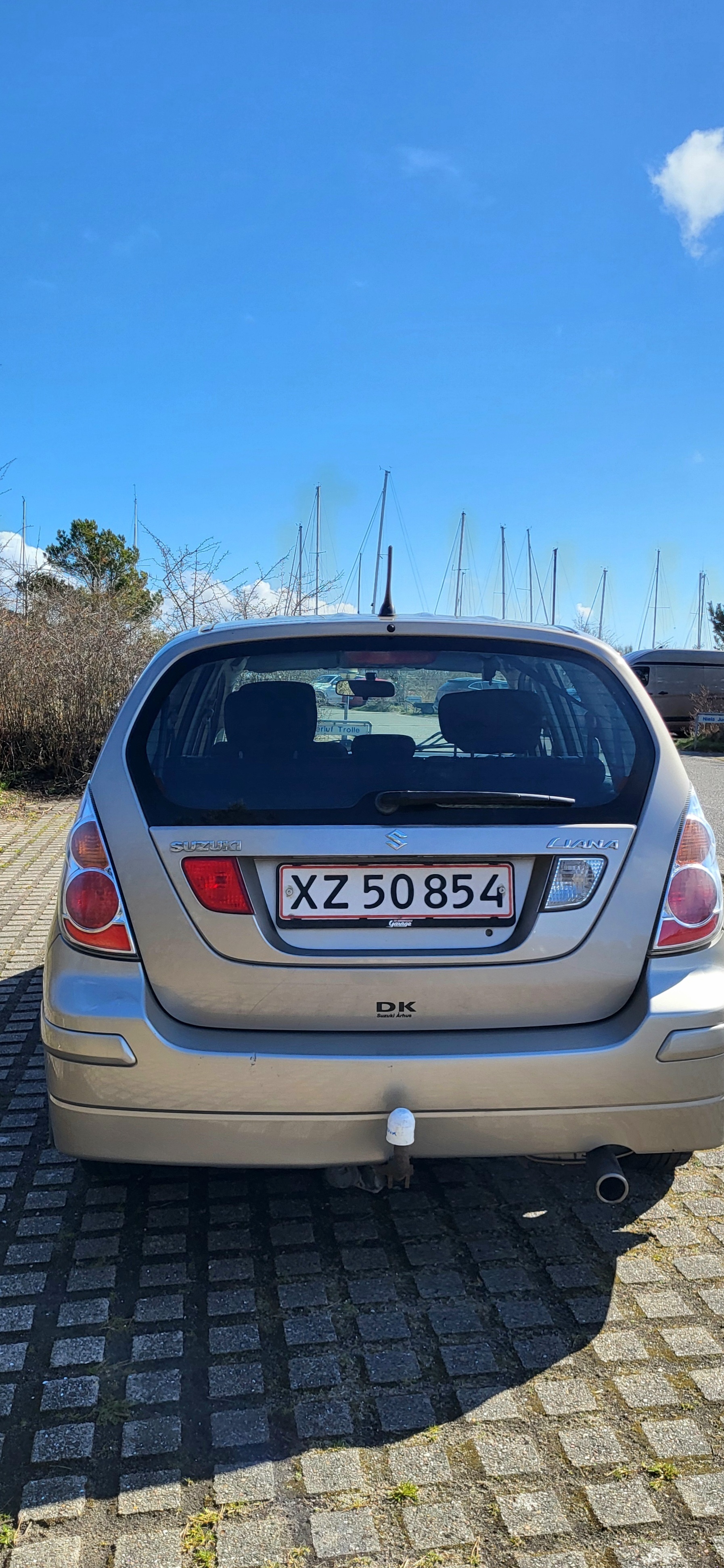 Guld Suzuki Liana fra 2006