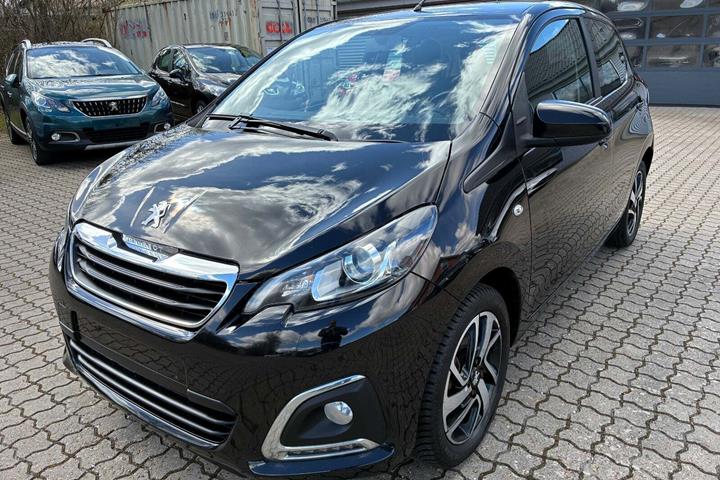 Sort Peugeot 108 fra 2016 set udefra