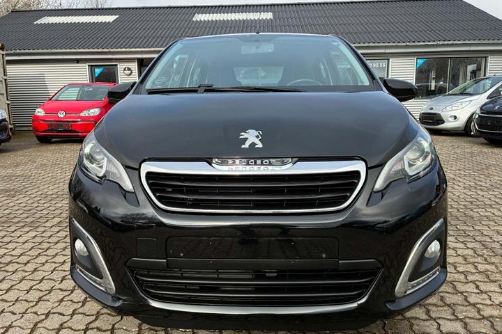 Sort Peugeot 108 fra 2016