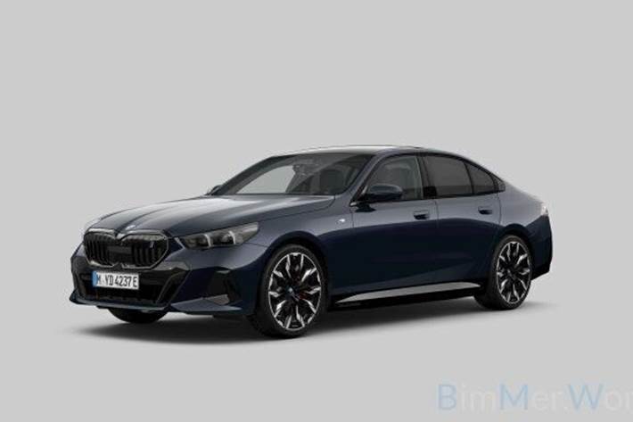 Sort BMW i5 fra 2024