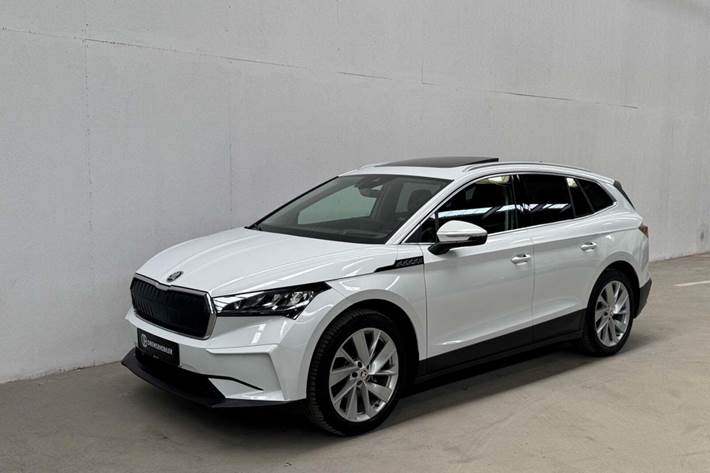Hvid Skoda Enyaq fra 2021