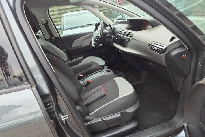 Grå Citroën Grand C4 Picasso fra 2013