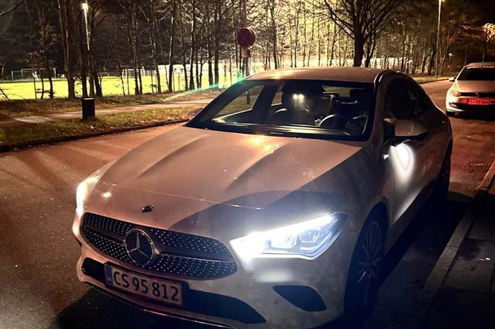 Hvid Mercedes CLA200 fra 2019