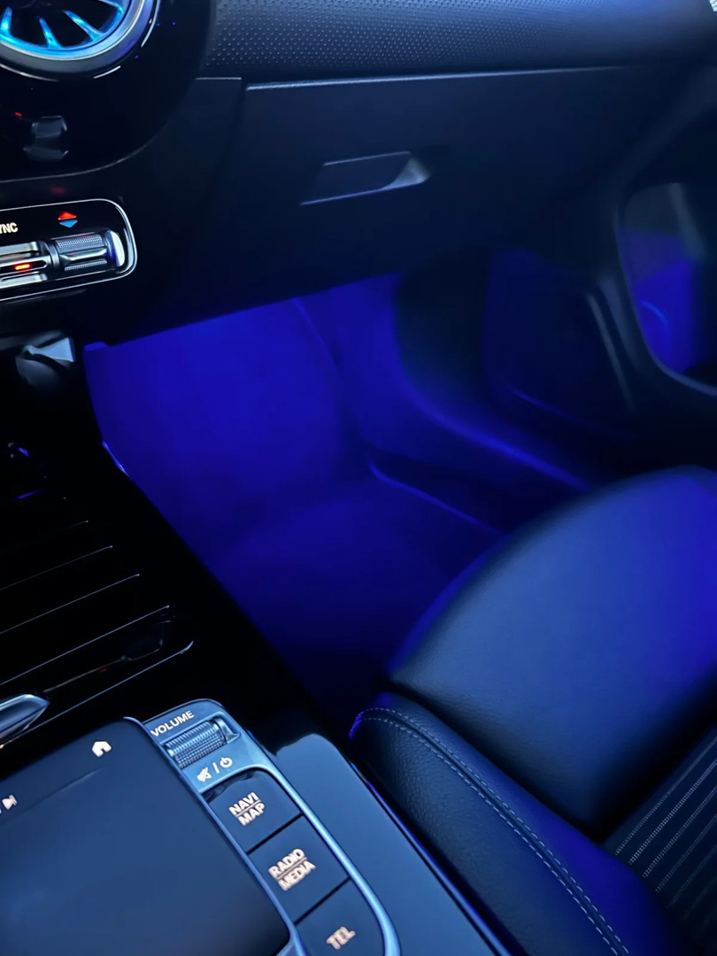 Hvid Mercedes CLA200 fra 2019