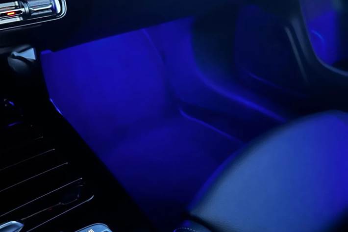 Hvid Mercedes CLA200 fra 2019