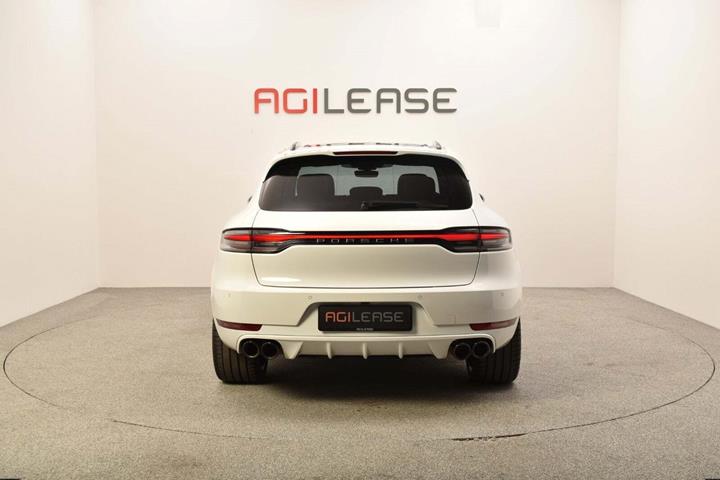 Hvid Porsche Macan S fra 2019